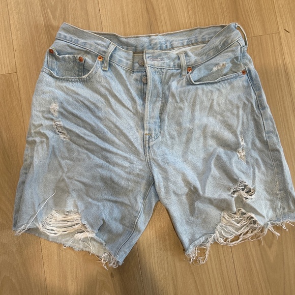 Levi’s Jean shorts 501 W29 - Picture 1 of 3